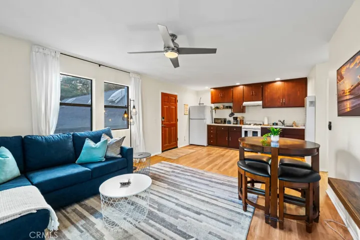 1033 E Santa Clara Street, Ventura, California 93001