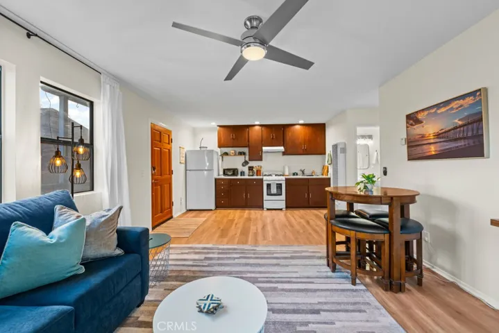 1033 E Santa Clara Street, Ventura, California 93001