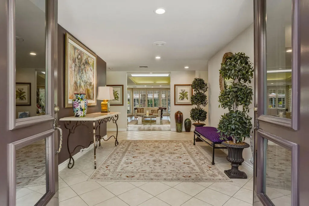 Double Door Glass Entry