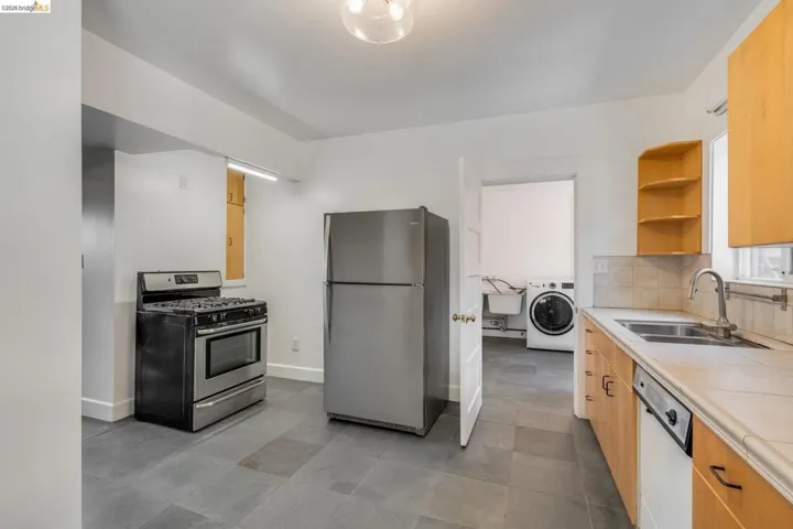2350 Spaulding, Berkeley, California 94703