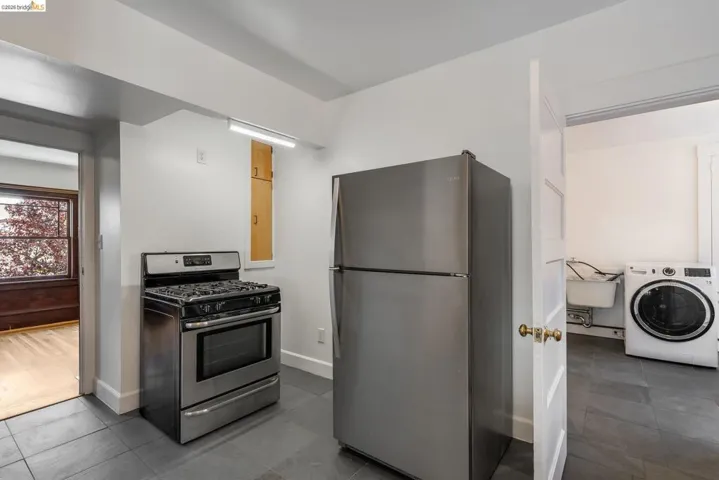 2350 Spaulding, Berkeley, California 94703