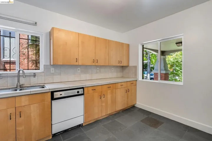 2350 Spaulding, Berkeley, California 94703