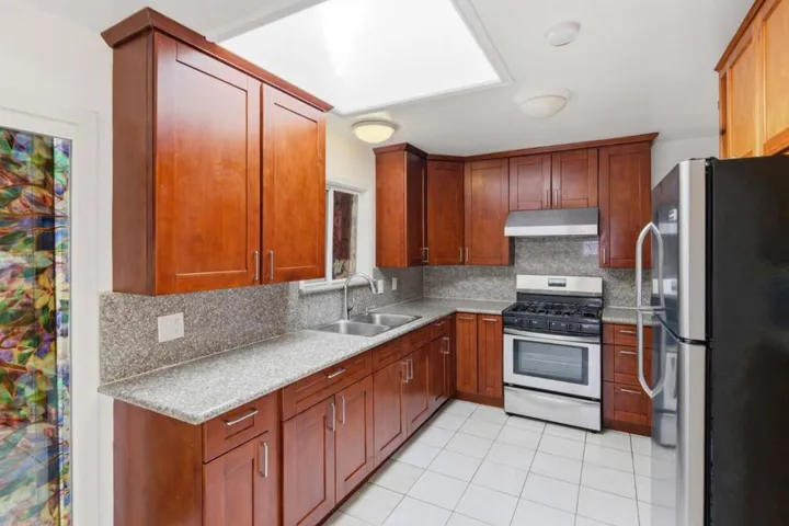 727 S I Street, Livermore, California 94550
