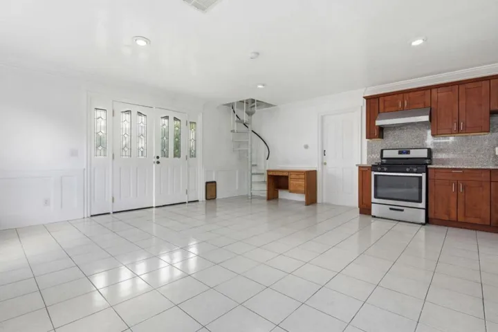 727 S I Street, Livermore, California 94550