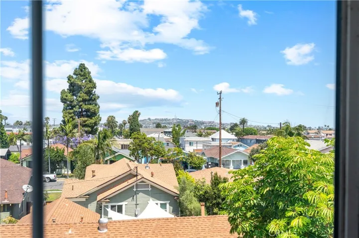 1919 E Beverly 205, Long Beach, California 90802