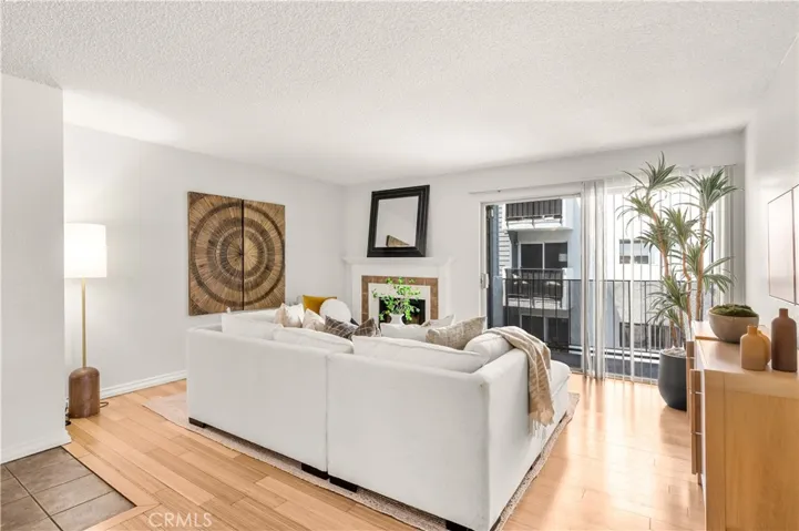 1919 E Beverly 205, Long Beach, California 90802