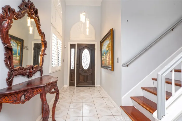 Entry way