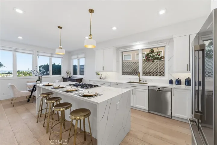 7612 Carmenita, West Hills, California 91304