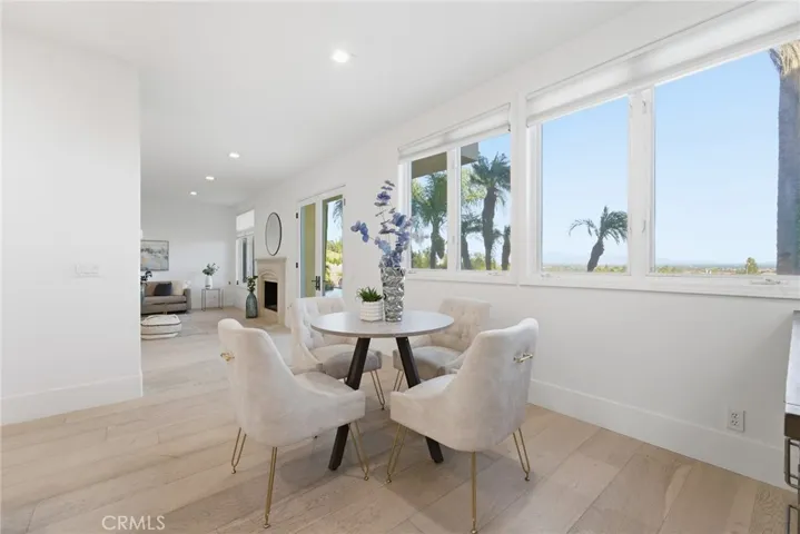 7612 Carmenita, West Hills, California 91304