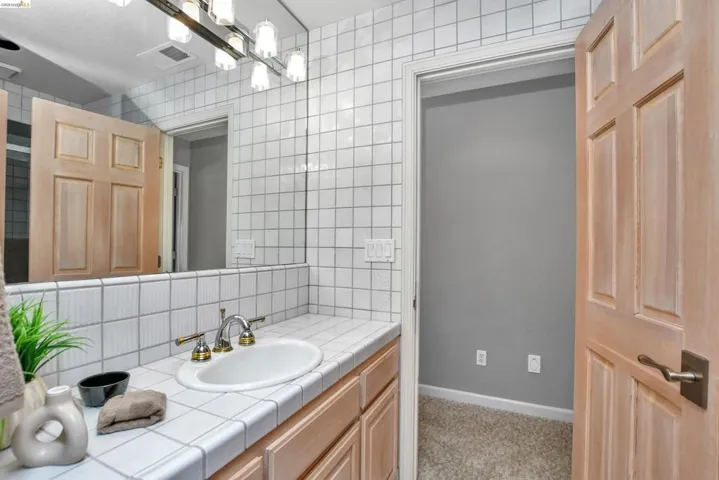 4775 Discovery Pt, Discovery Bay, California 94505