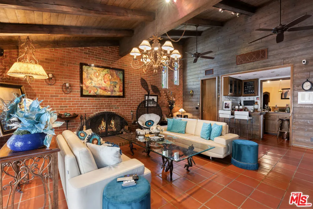 Beautiful Living Room