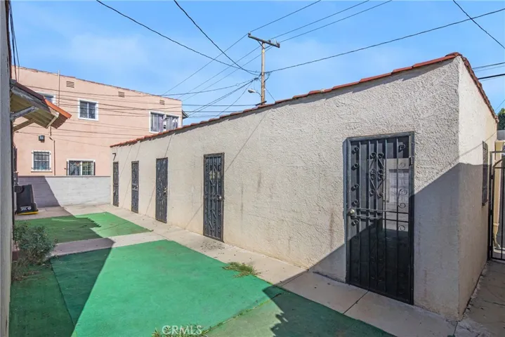 6200 Malabar, Huntington Park, California 90255