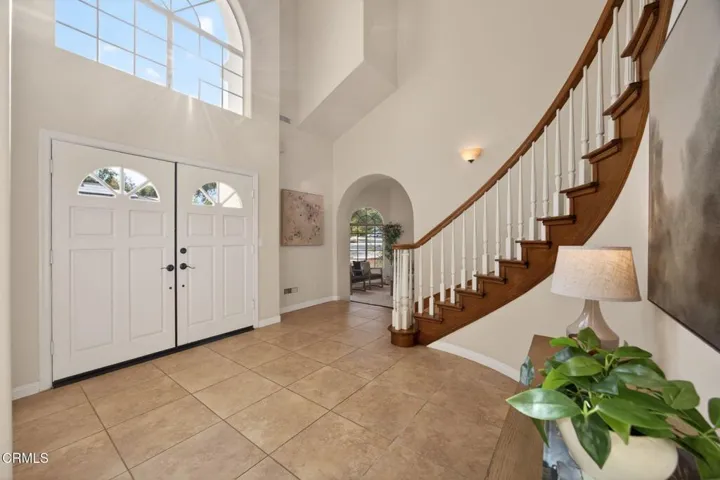8 5-web-or-mls-UpmarketMedia-420And-095