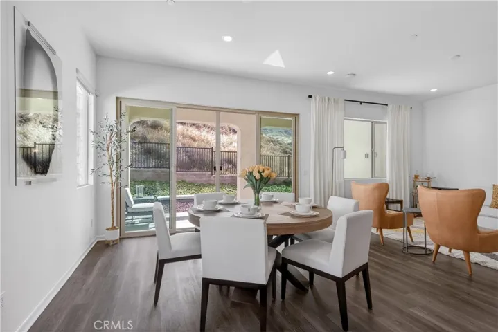 notice the beautiful flooring