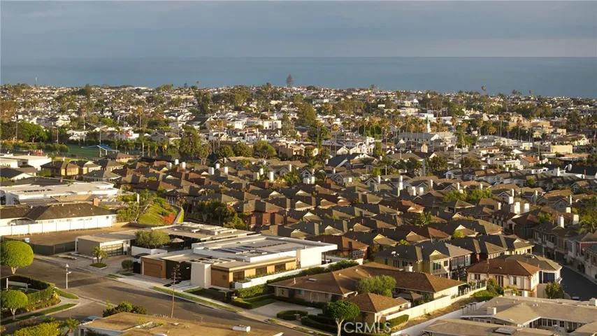 2519 Harbor View Drive, Corona Del Mar, California 92625
