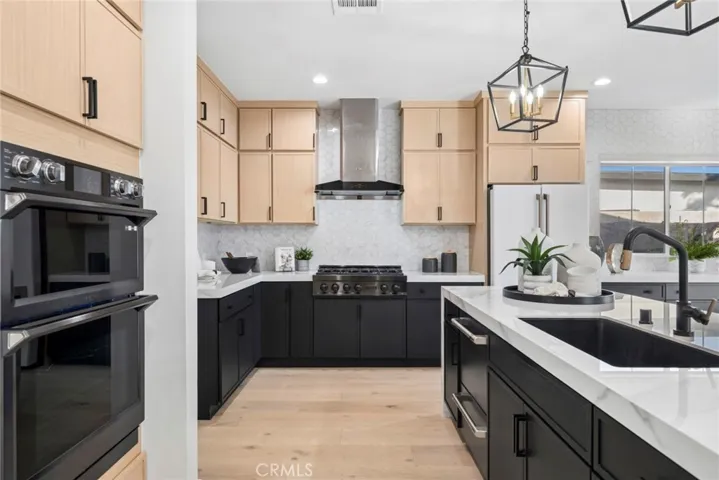 4652 Charnock, Irvine, California 92604