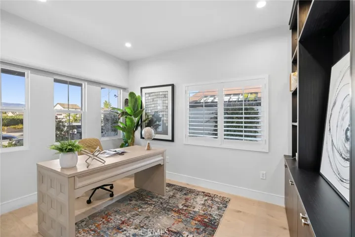 4652 Charnock, Irvine, California 92604