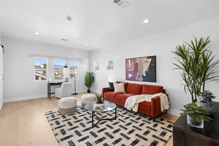 4652 Charnock, Irvine, California 92604