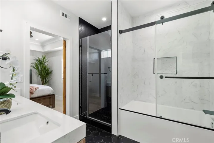 4652 Charnock, Irvine, California 92604