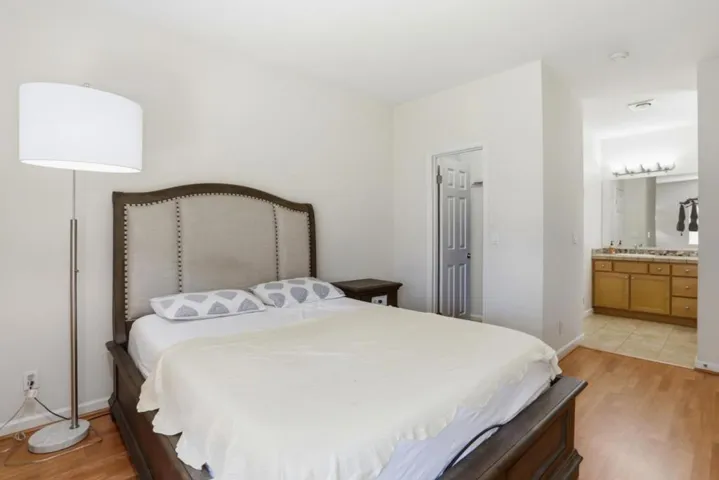 2968 Moorpark Avenue 17, San Jose, California 95128