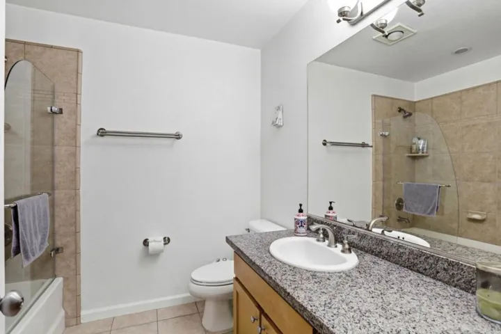 2968 Moorpark Avenue 17, San Jose, California 95128