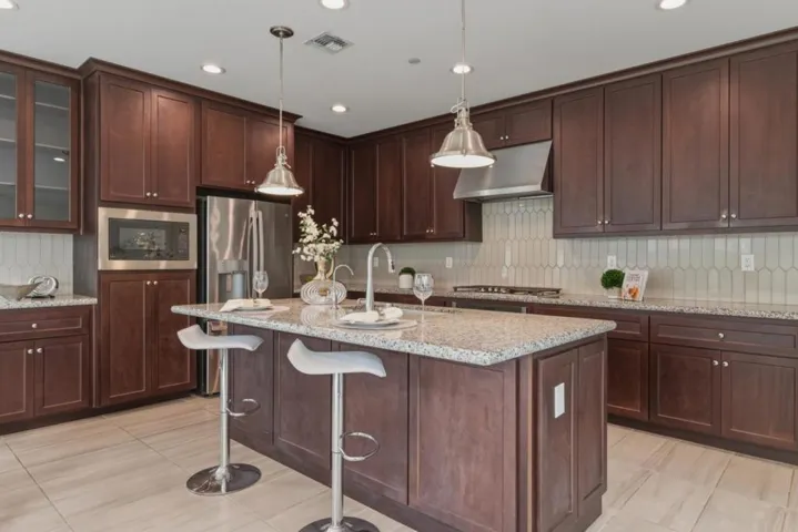 116 W Limerick Avenue, Mountain House, California 95391