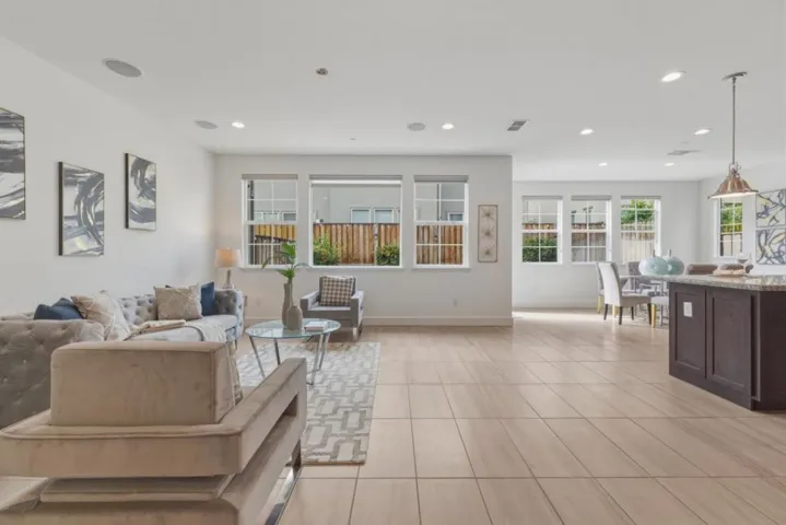 116 W Limerick Avenue, Mountain House, California 95391