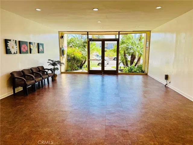 6225 Coldwater Canyon Avenue 117, North Hollywood, California 91606