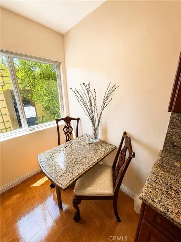 6225 Coldwater Canyon Avenue 117, North Hollywood, California 91606