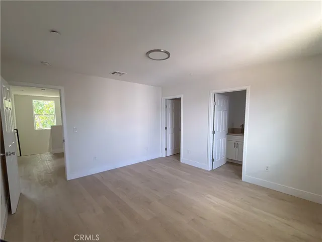 645 W 97th, Los Angeles, California 90044
