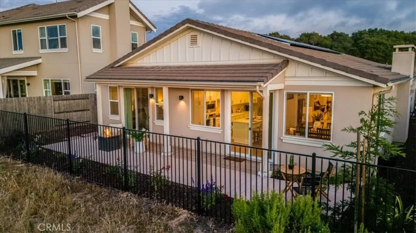1523 Copperberry, Santa Maria, California 93455