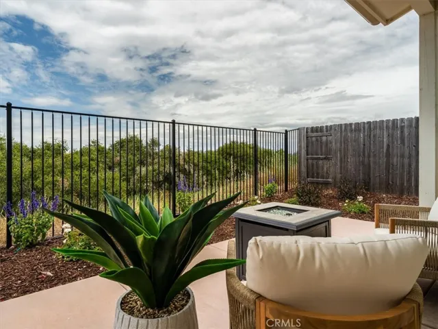 1523 Copperberry, Santa Maria, California 93455