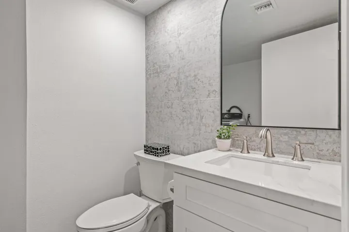 Powder downstairs bath