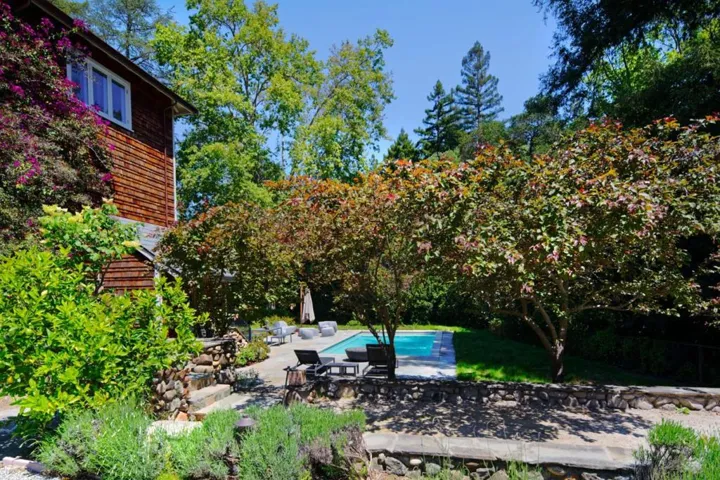350 Willowbrook Road, Portola Valley, California 94028