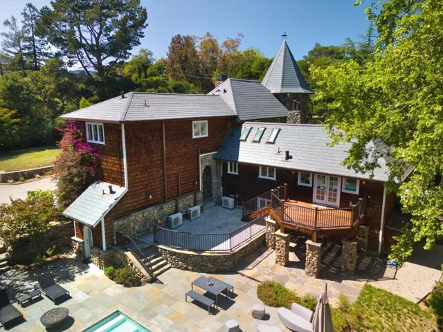 350 Willowbrook Road, Portola Valley, California 94028