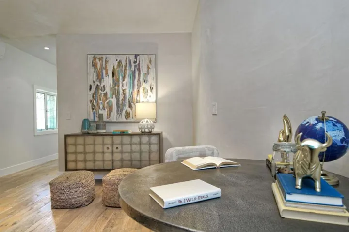 350 Willowbrook Road, Portola Valley, California 94028