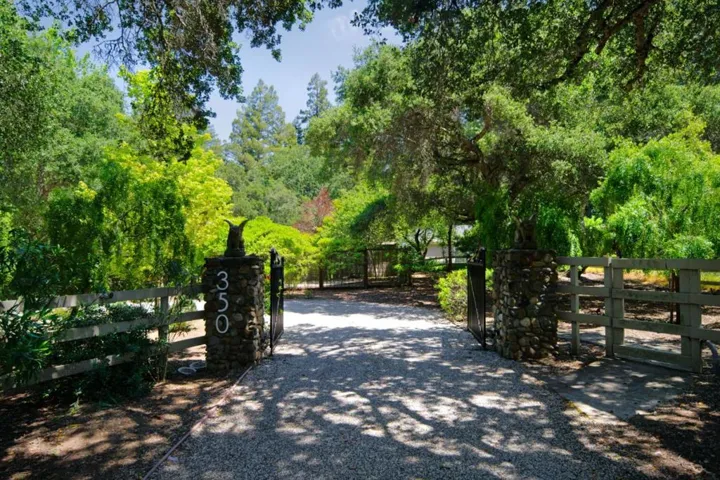 350 Willowbrook Road, Portola Valley, California 94028