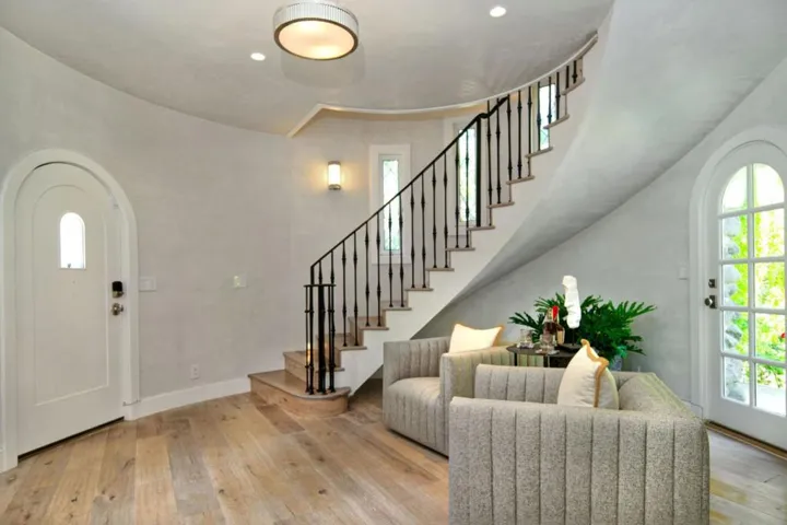 350 Willowbrook Road, Portola Valley, California 94028