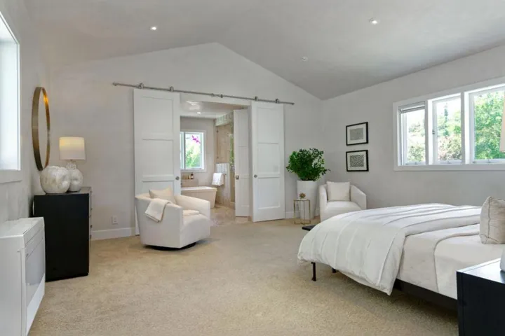 350 Willowbrook Road, Portola Valley, California 94028