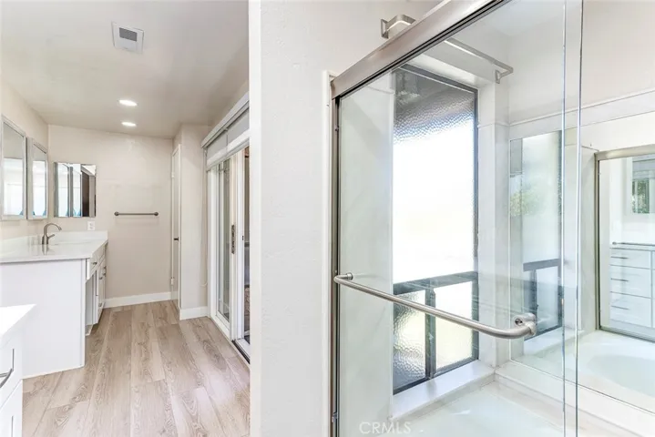 En-suite bathroom