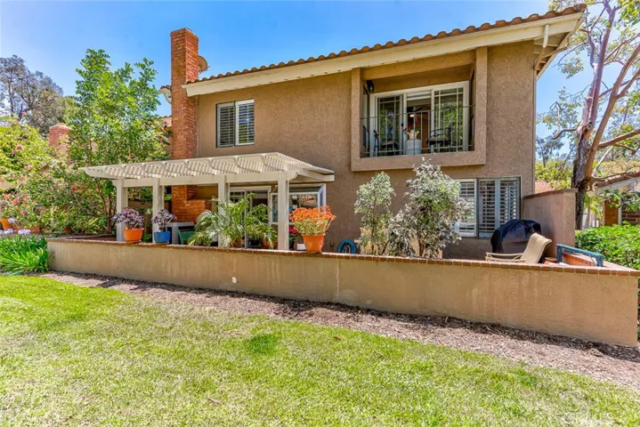 6401 E Nohl Ranch 3, Anaheim, California 92807