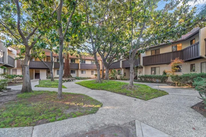 999 W Evelyn Terrace 54, Sunnyvale, California 94086