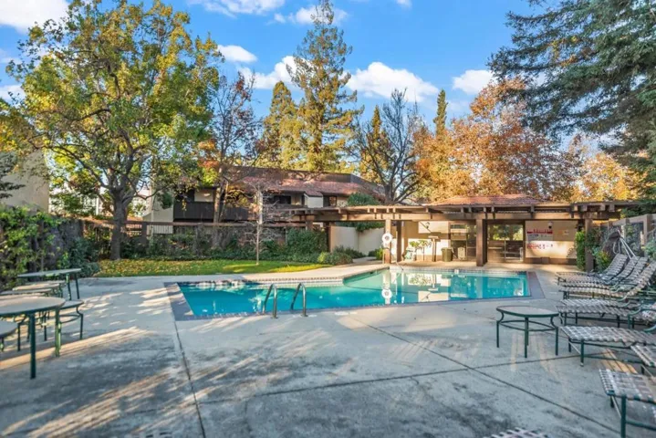 999 W Evelyn Terrace 54, Sunnyvale, California 94086