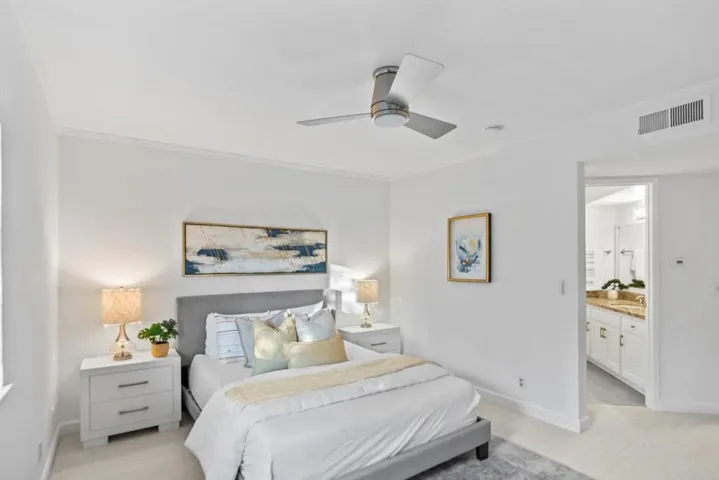 999 W Evelyn Terrace 54, Sunnyvale, California 94086