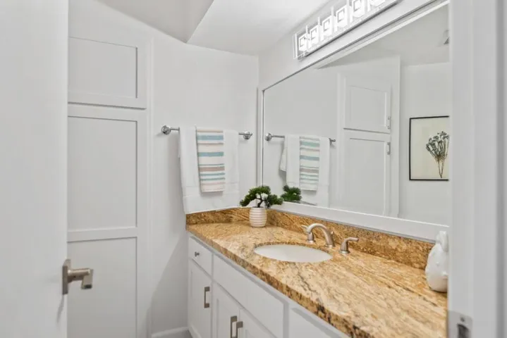 999 W Evelyn Terrace 54, Sunnyvale, California 94086