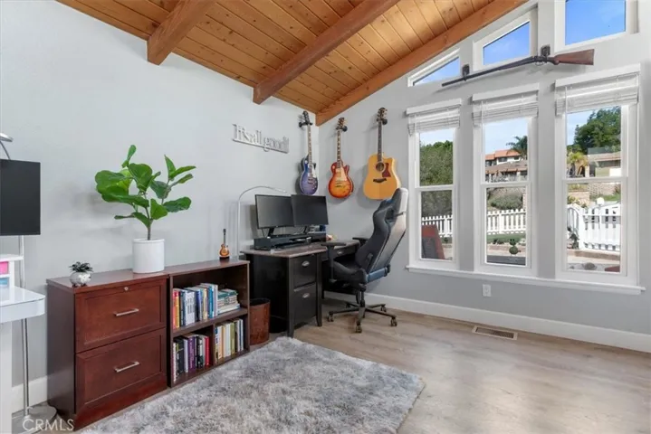 1005 Acorn Drive, Arroyo Grande, California 93420