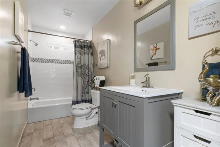 1005 Acorn Drive, Arroyo Grande, California 93420