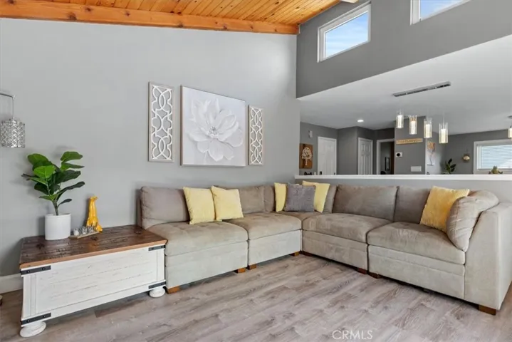 1005 Acorn Drive, Arroyo Grande, California 93420