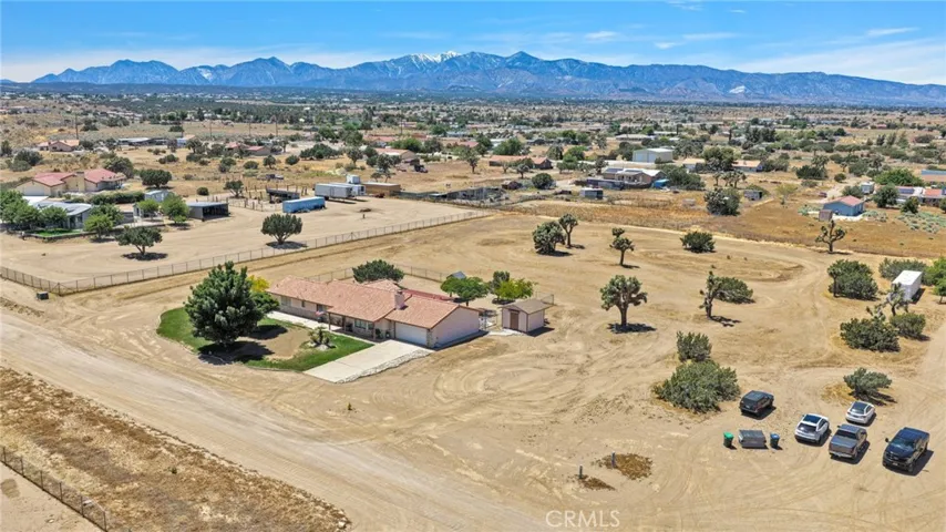 9872 Aster, Oak Hills, California 92344