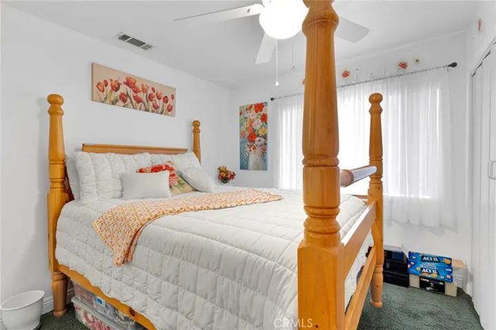 9872 Aster, Oak Hills, California 92344